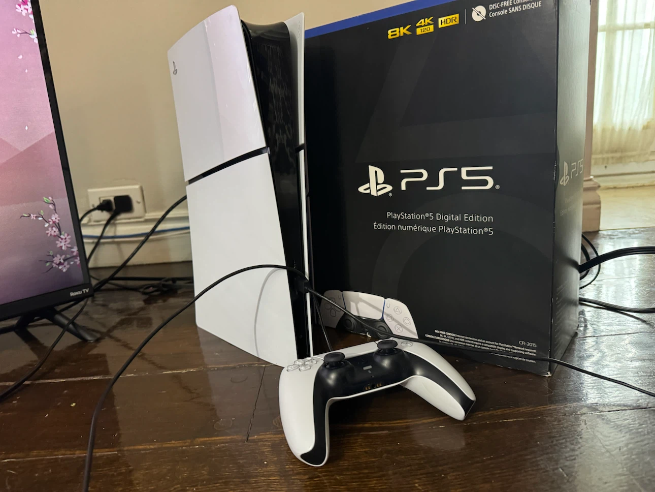 PS5 Slim|Original Box and Accessories|Excellent Condition