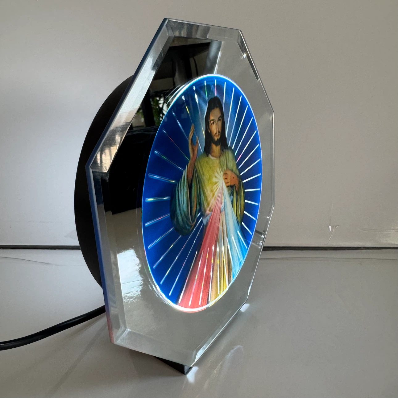 Divine Mercy Jesus Illuminated Lamp Kaleidoscope - photo 3