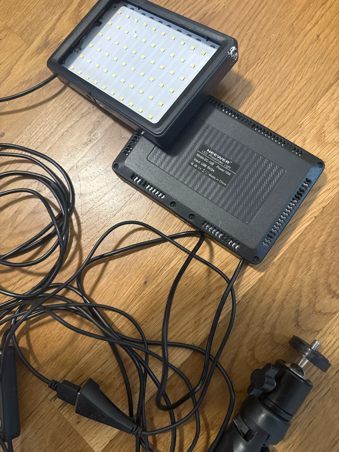 Neewer LED Video Light Kit - photo 2