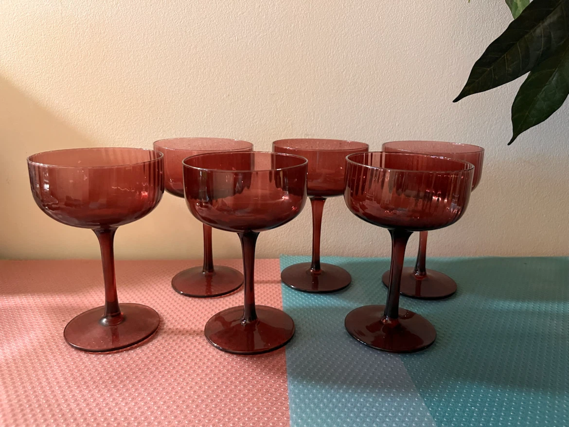 Set of 5 Red Coupe Glasses