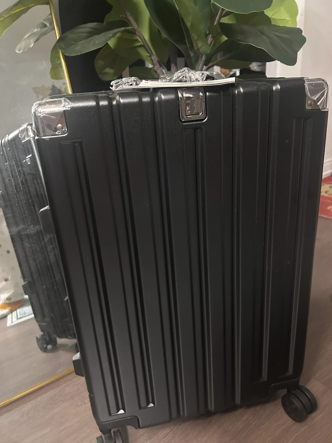 21inch Black Hardshell Carry-On Suitcase with TSA Lock - photo 3