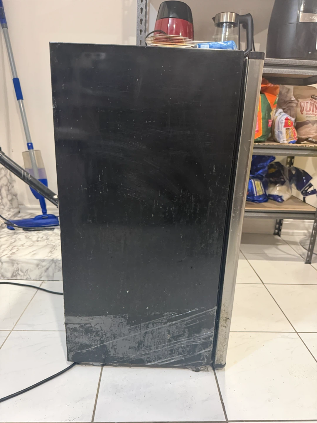 Insignia Mini Fridge - photo 2