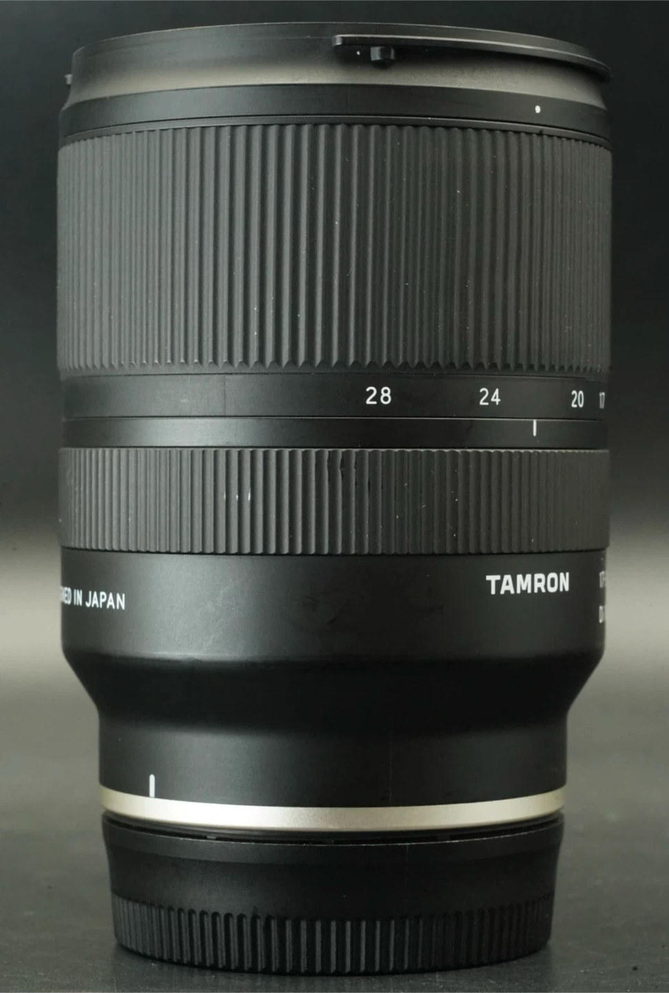 Tamron 17-28mm F2.8 Sony E Mount - photo 3
