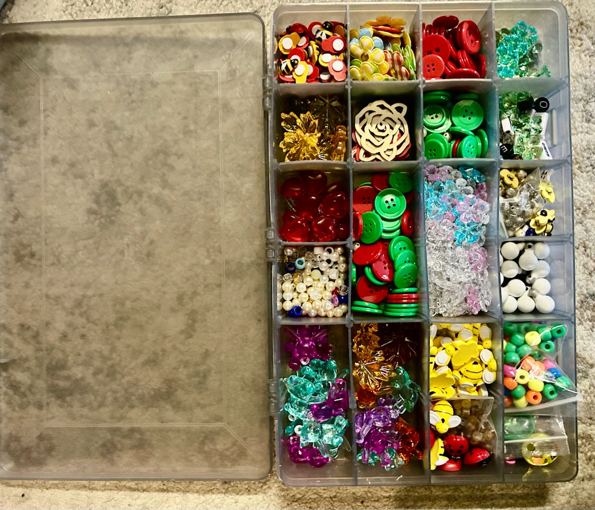 Craft Supply Organizer with Buttons and Beads - photo 2