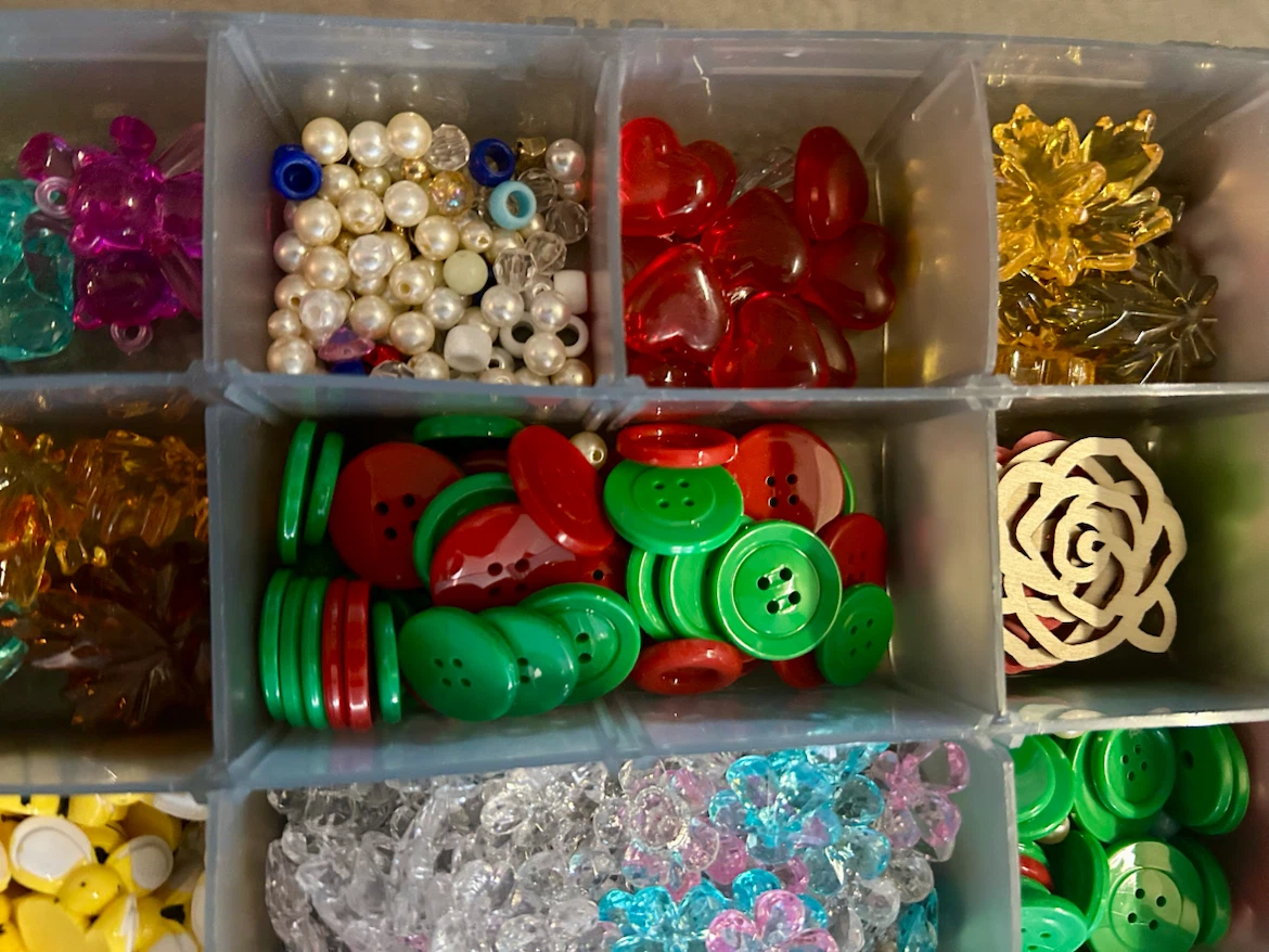 Craft Supply Organizer with Buttons and Beads - photo 5