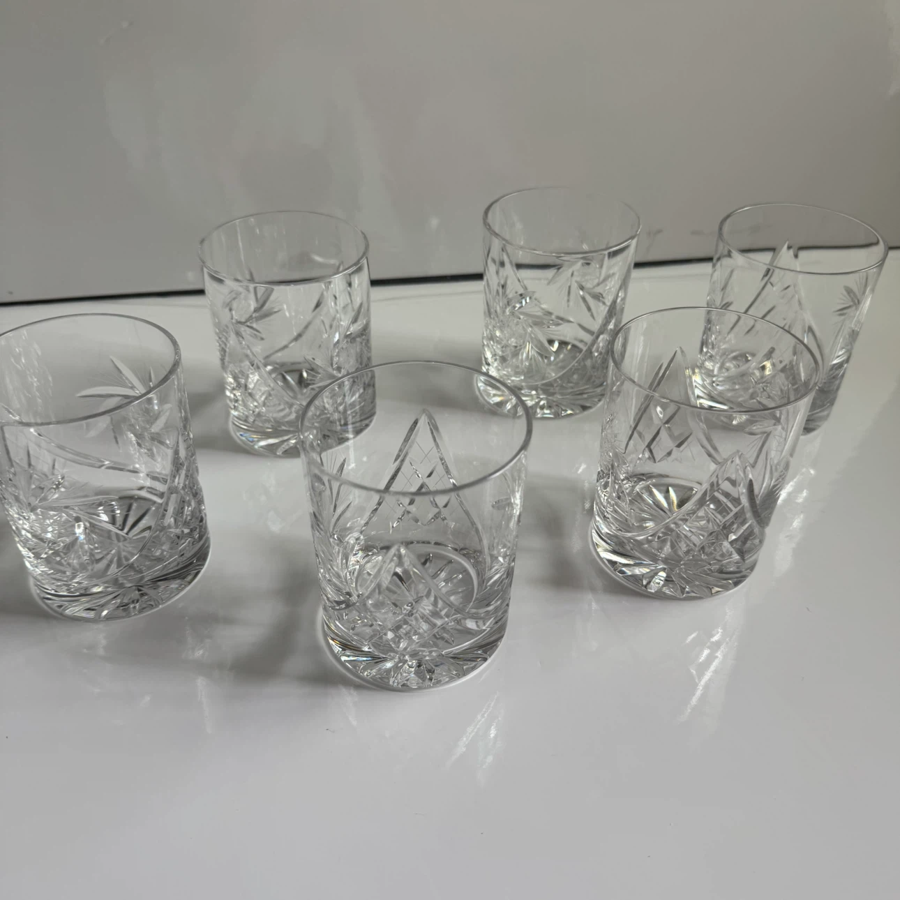 Set of 6 Crystal Cut Tumblers pinwheel Very Good