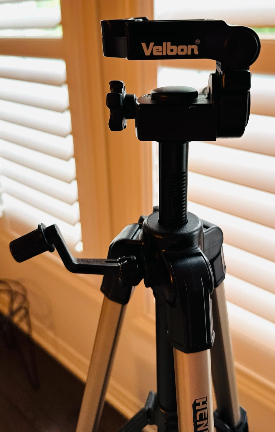 Velbon Henry Tripod - photo 4