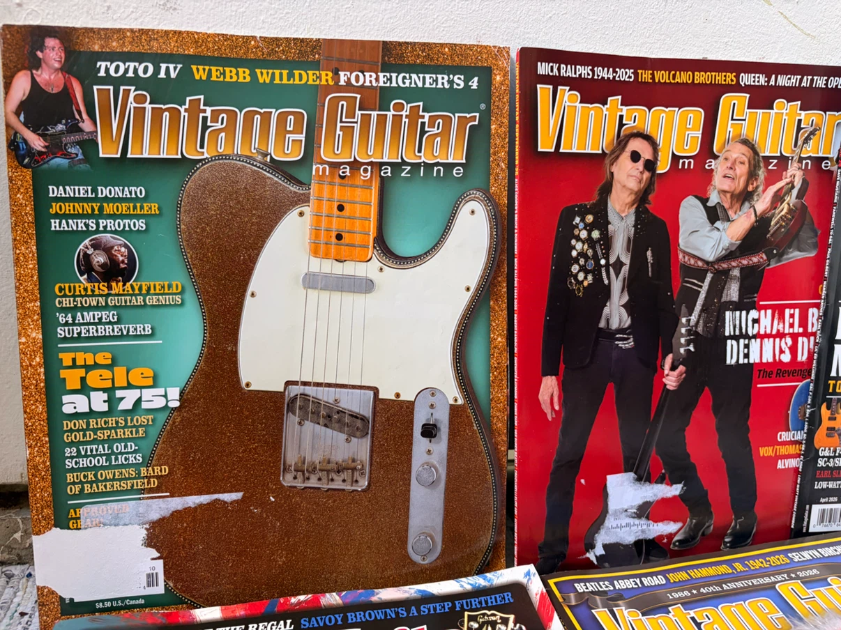 Magazines - photo 2