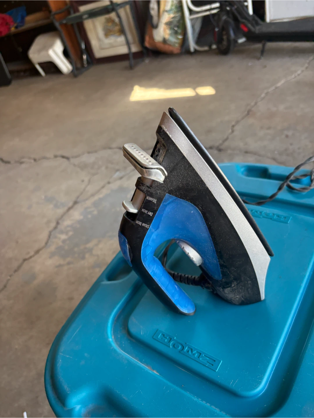 Black and Blue Steam Iron