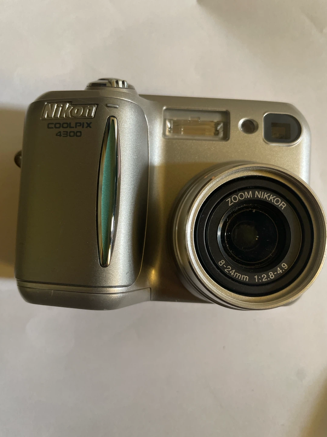 Nikon COOLPIX 4300 Digital Camera with 2GB CompactFlash Card