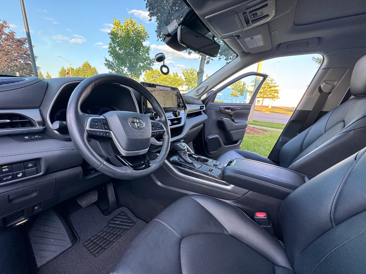 Toyota Highlander Limited - photo 3