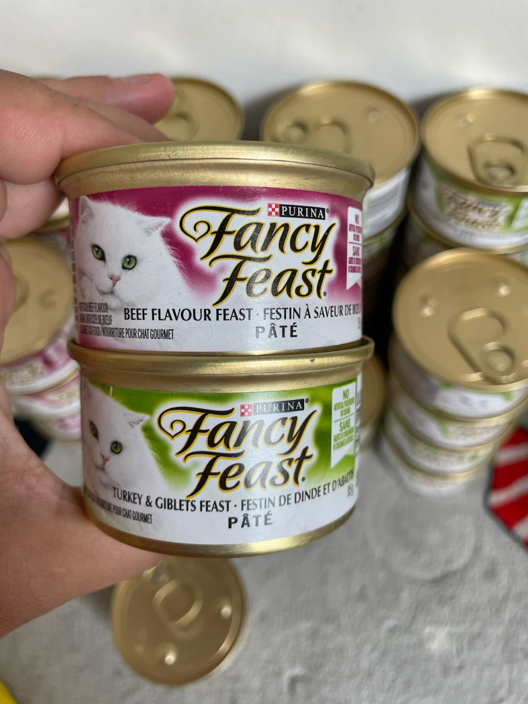 36 Cans Fancy Feast Wet Cat Food Lot - photo 2