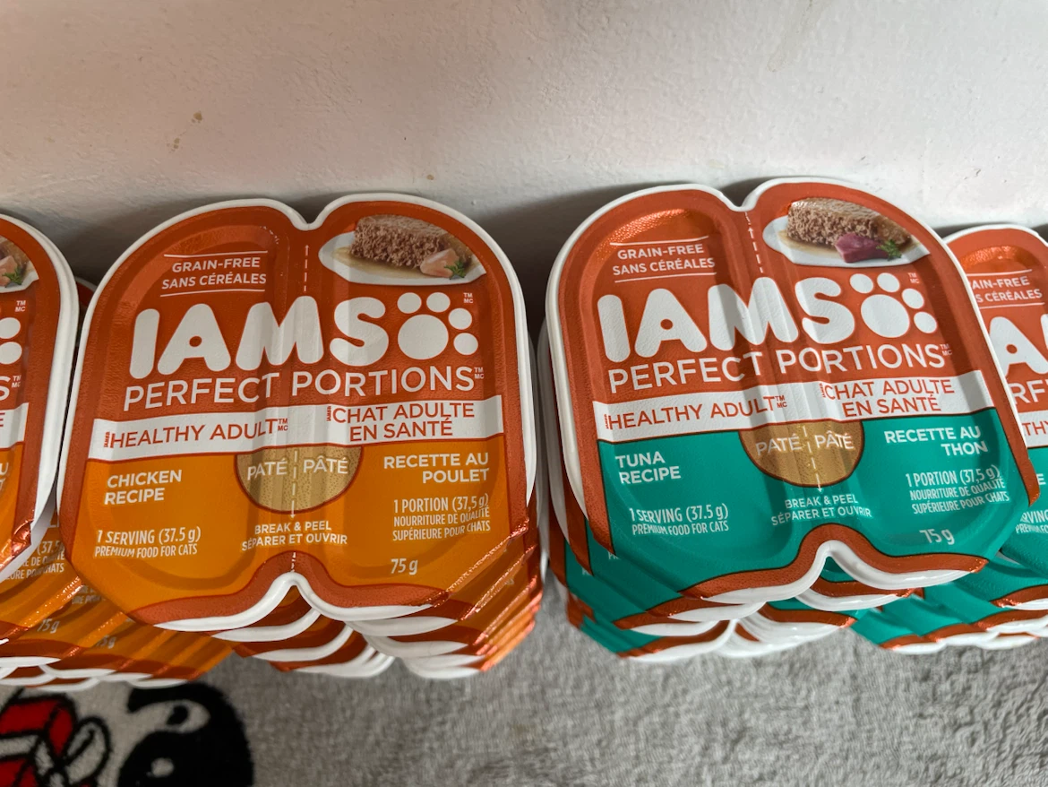 23=46 Portions IAMS Wet Cat Food Lot - photo 2