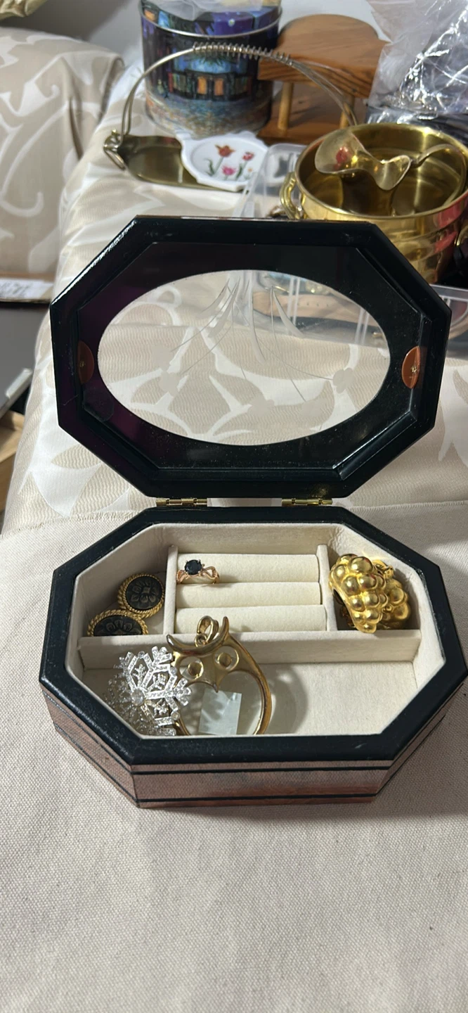 Octagonal Wooden Jewelry Box with Glass Lid - photo 3