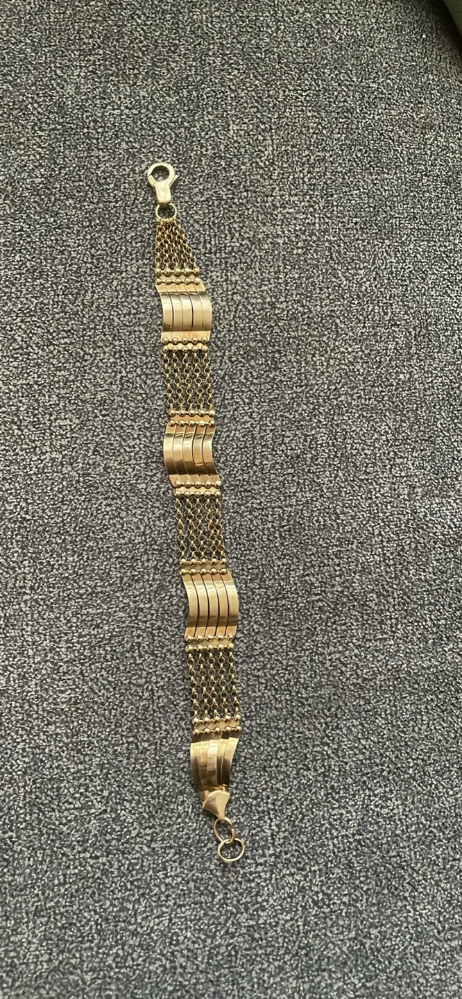 14kt Gold Bracelet - Italy 7” long