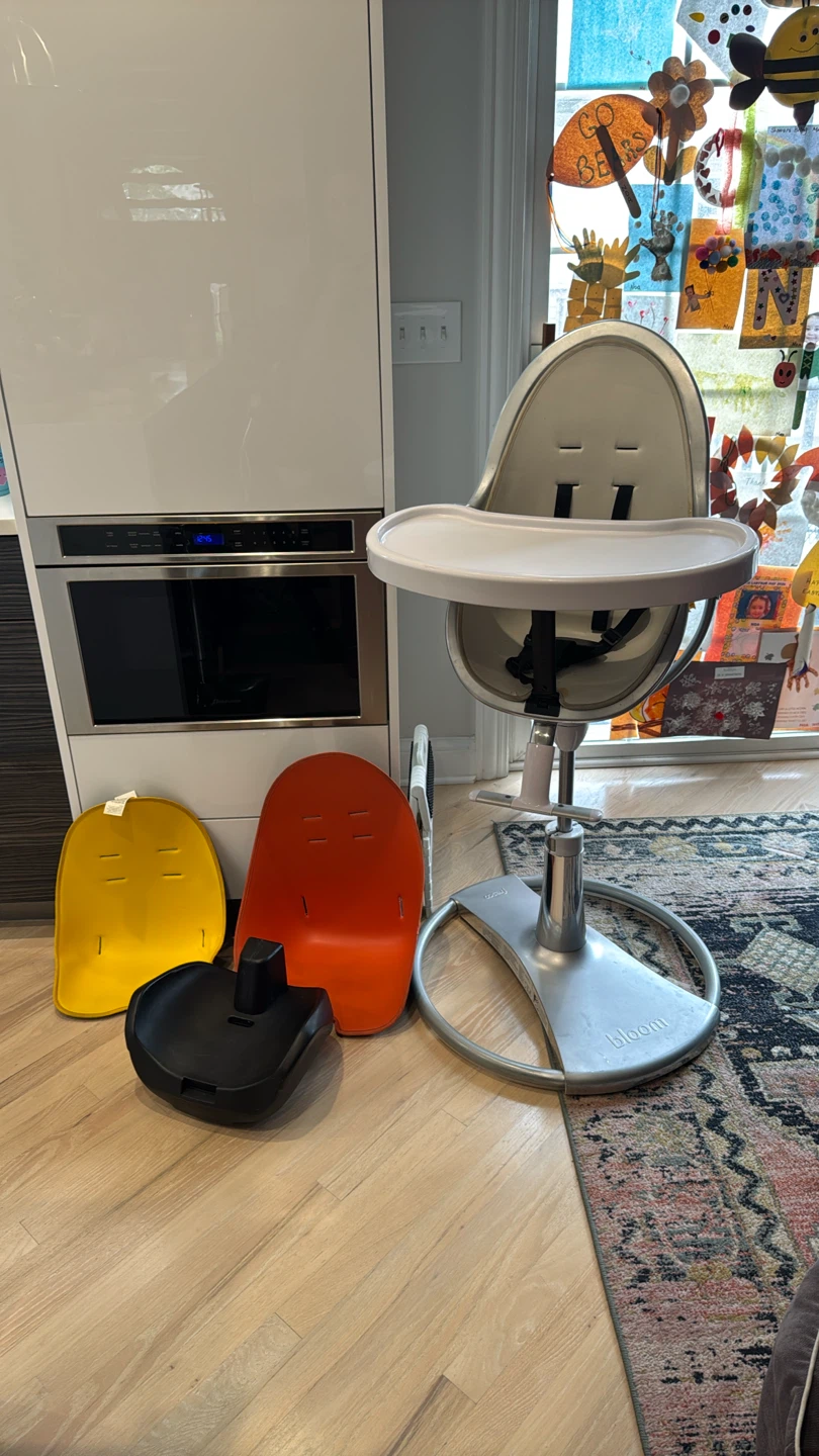 Bloom High Chair with Orange and Yellow Inserts - photo 4