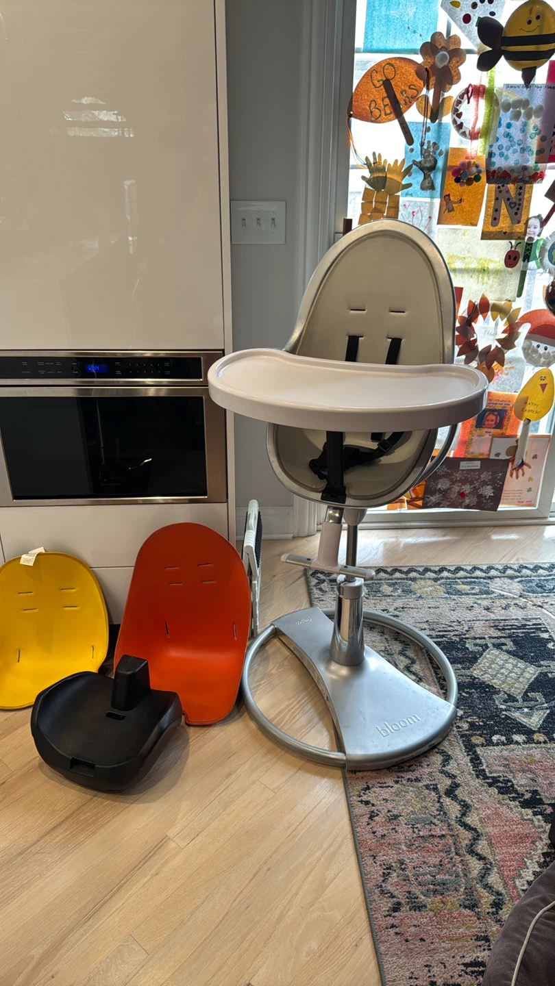 Bloom High Chair with Orange and Yellow Inserts - photo 5