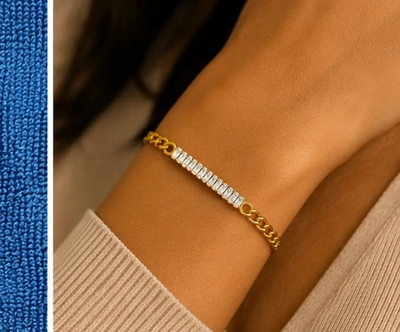 Gold tone bracelet with clear stones - photo 2