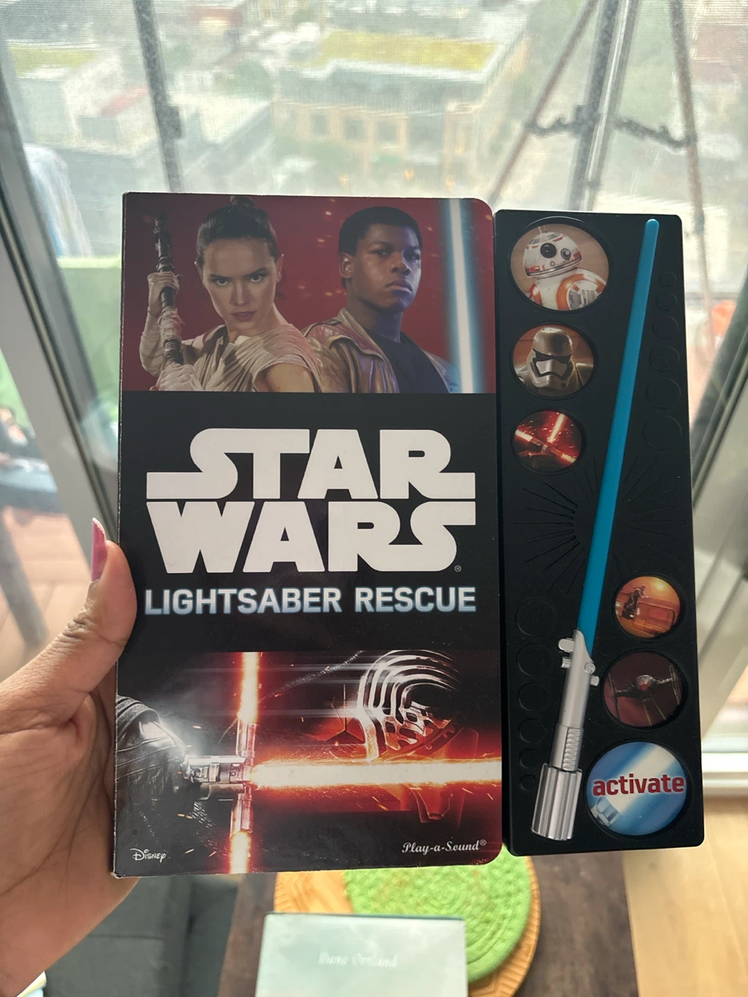 Star Wars Lightsaber Rescue Play-a-Sound Book