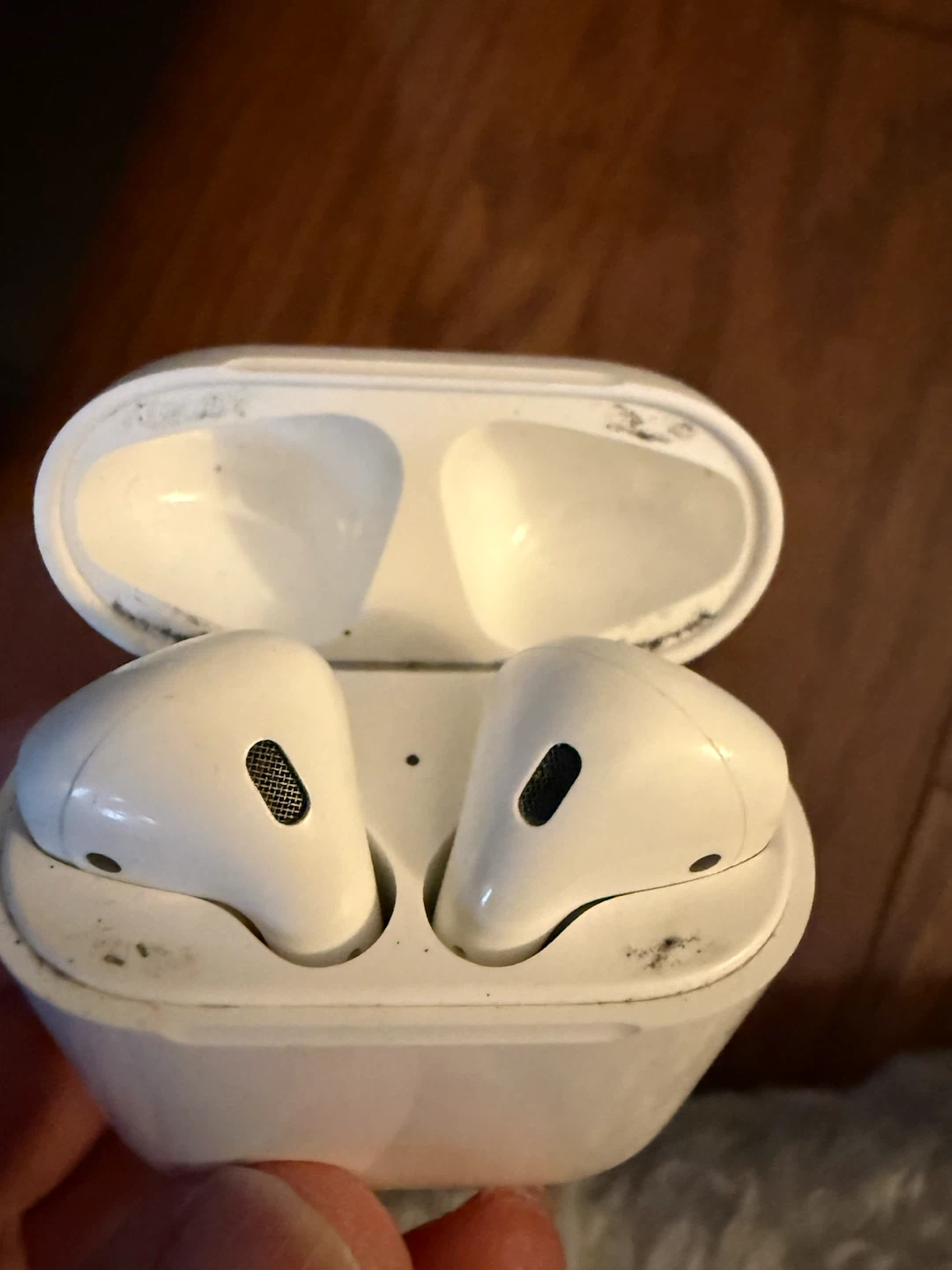 Apple AirPods