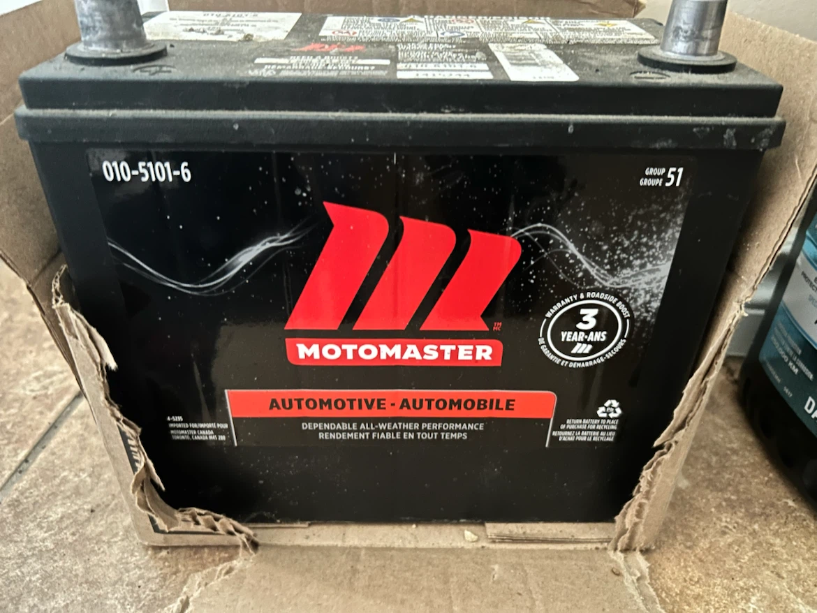 Car Battery - photo 2
