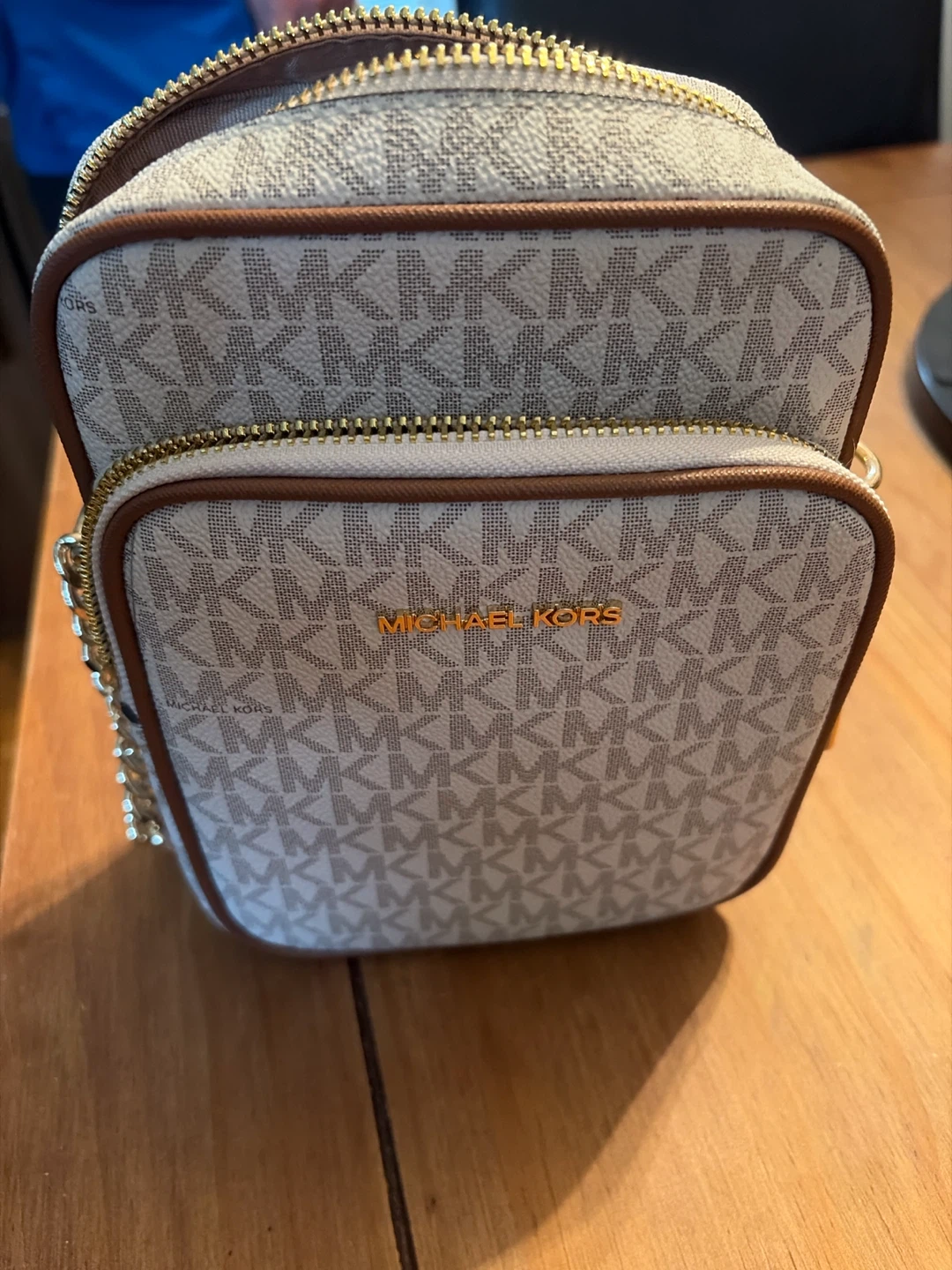 Michael Kors Crossbody Bag - MK Signature - photo 3