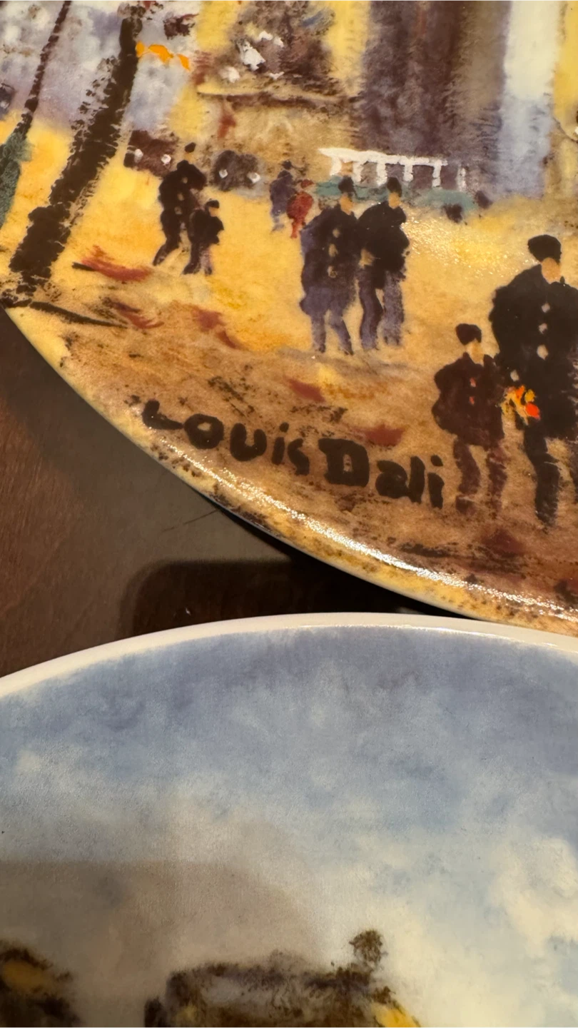 Louis Dali Vintage Porcelain Plates - photo 3