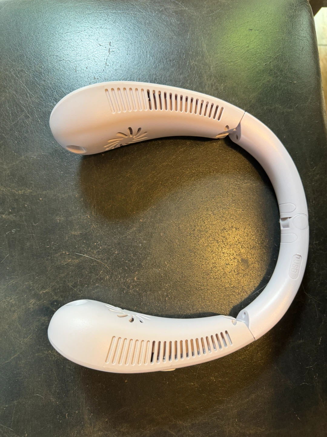 White Neck Fan