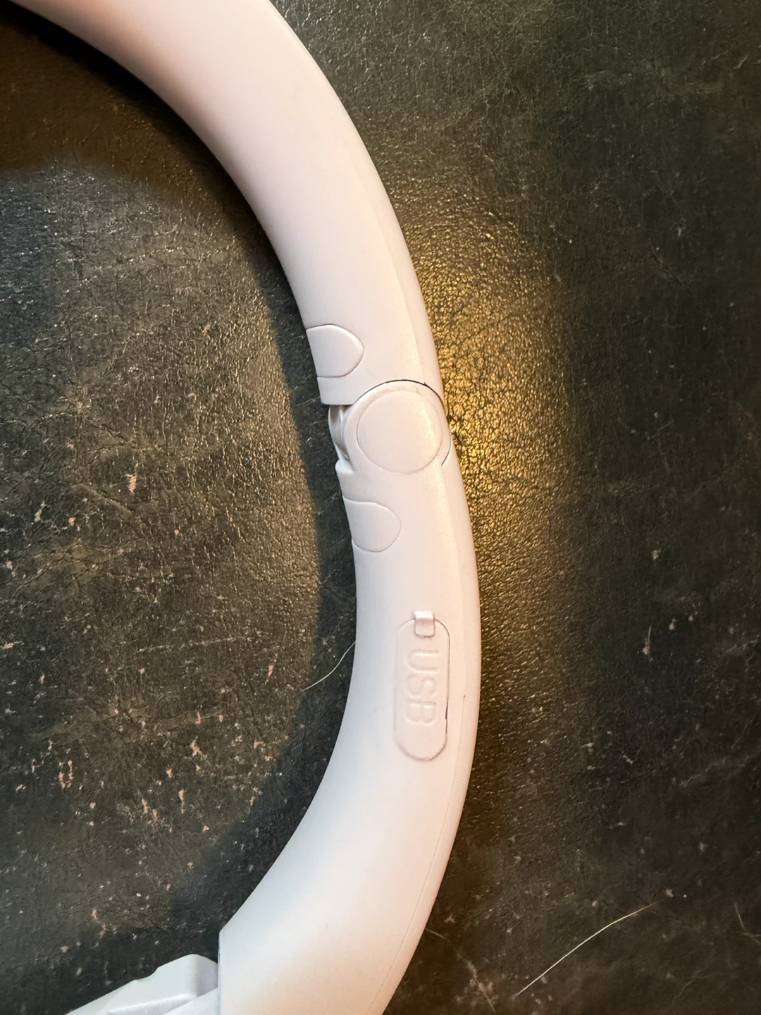 White Neck Fan - photo 3