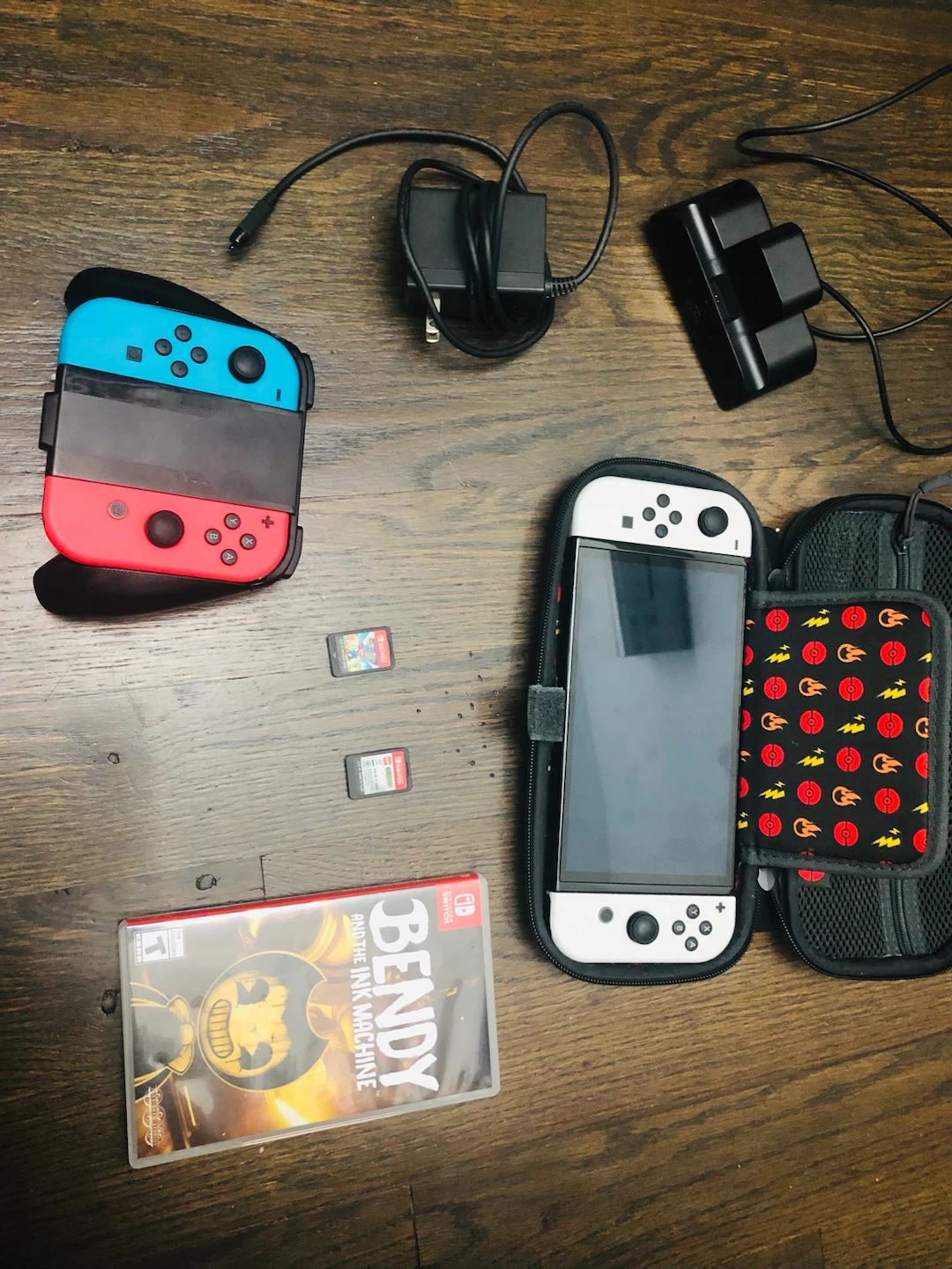 Nintendo Switch Case & Games Bundle