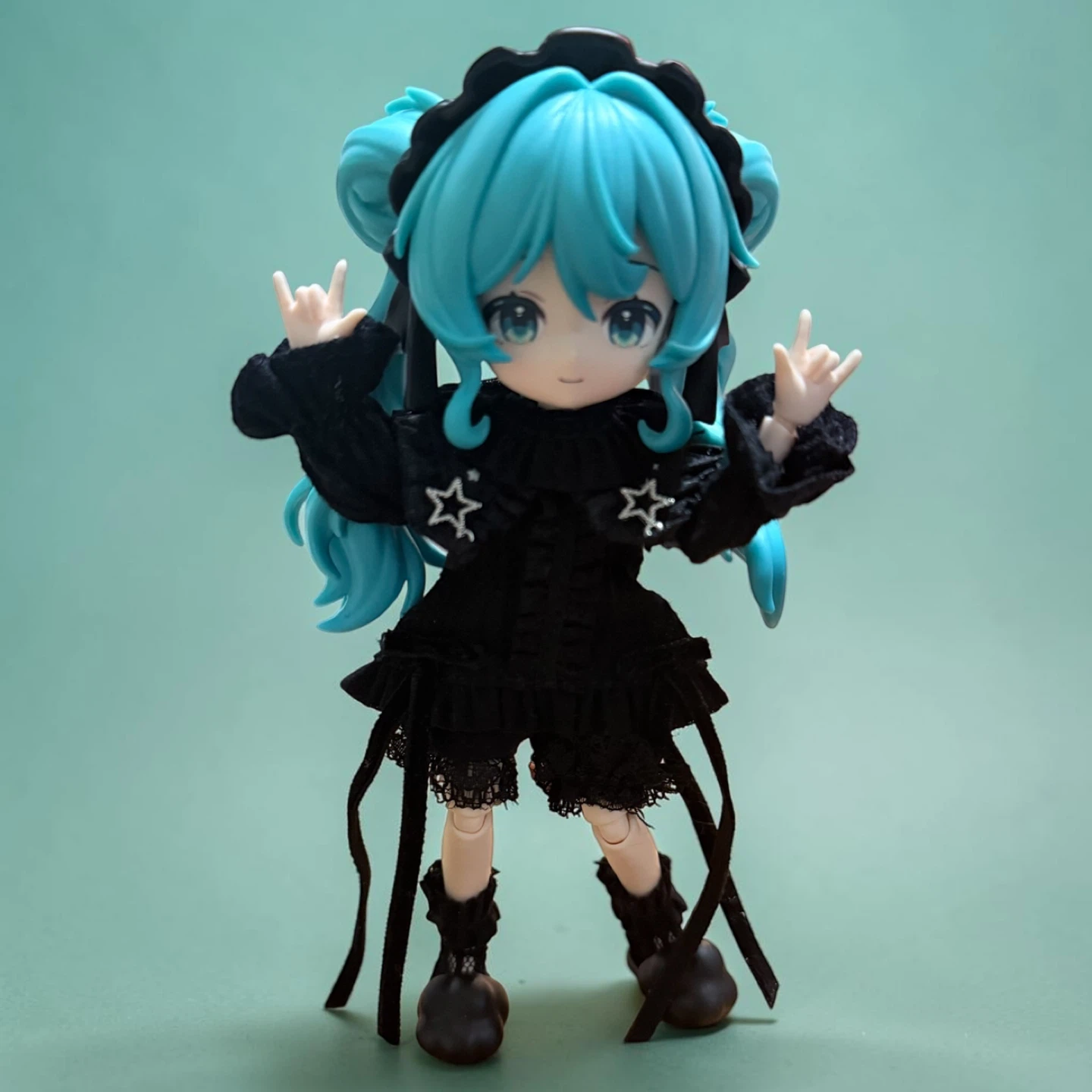 Nendoroid Doll Hatsune Miku - Gothic Dress - photo 2