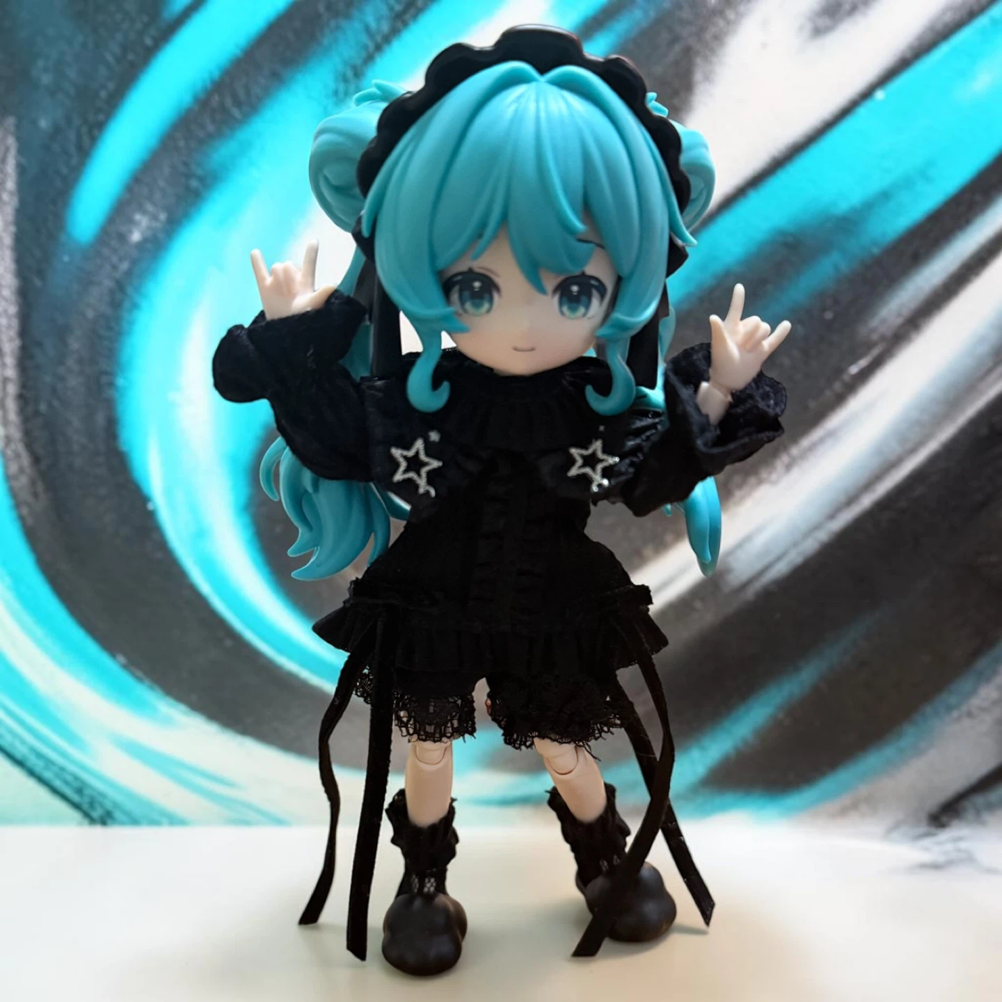 Nendoroid Doll Hatsune Miku - Gothic Dress