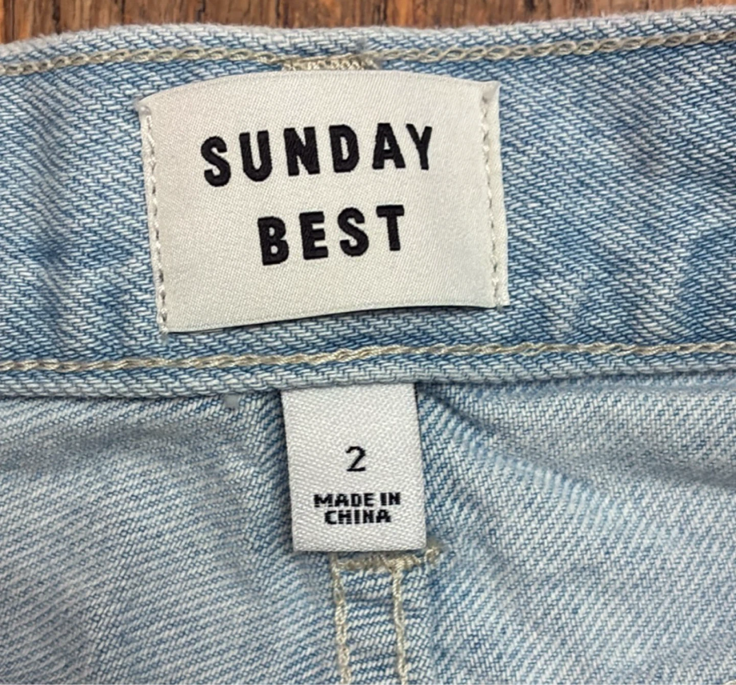 Aritzia Sunday Best Denim Shorts Size 2 - photo 3