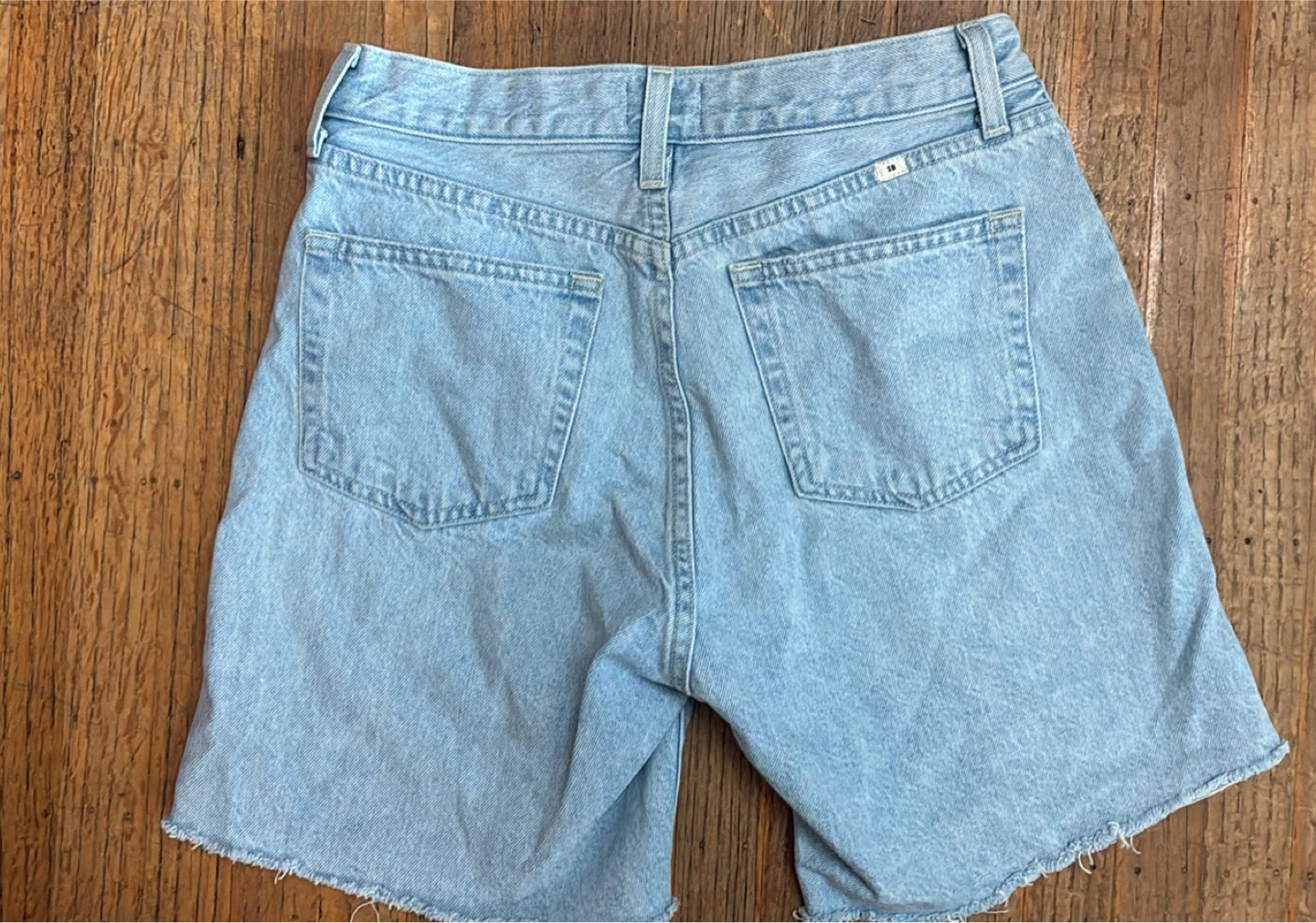 Aritzia Sunday Best Denim Shorts Size 2 - photo 2