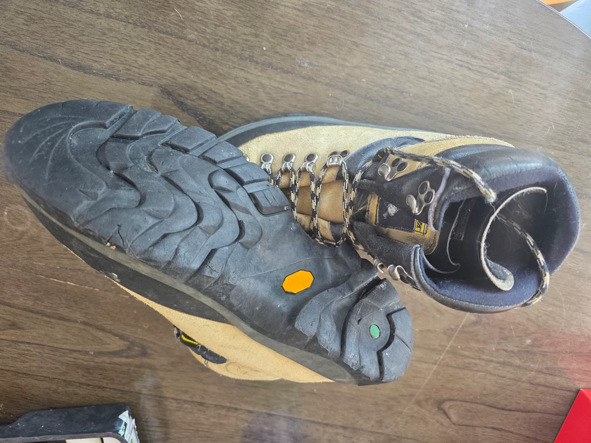 La Sportiva Hiking Boots - photo 2