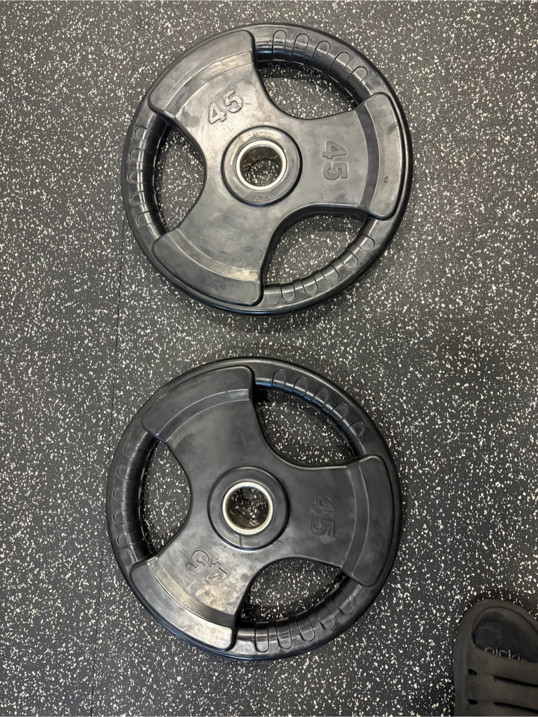 2 x 45 lb Weight Plates