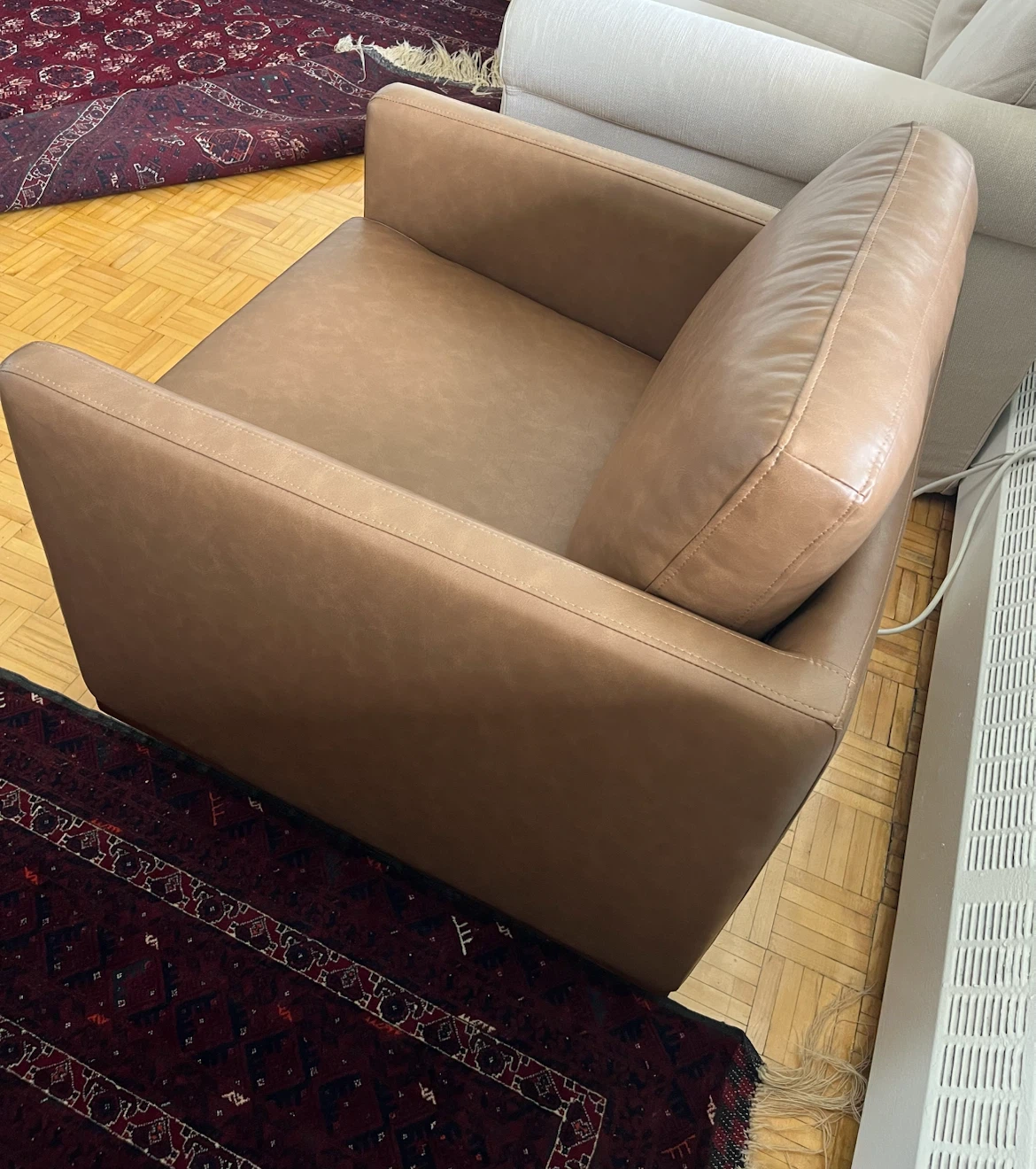 Brand swivel 360 new in box Brown Leather Accent Chair - photo 3