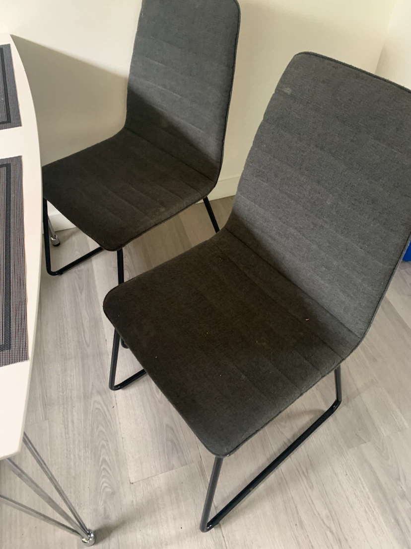 Dining Room Table with Chairs - photo 4