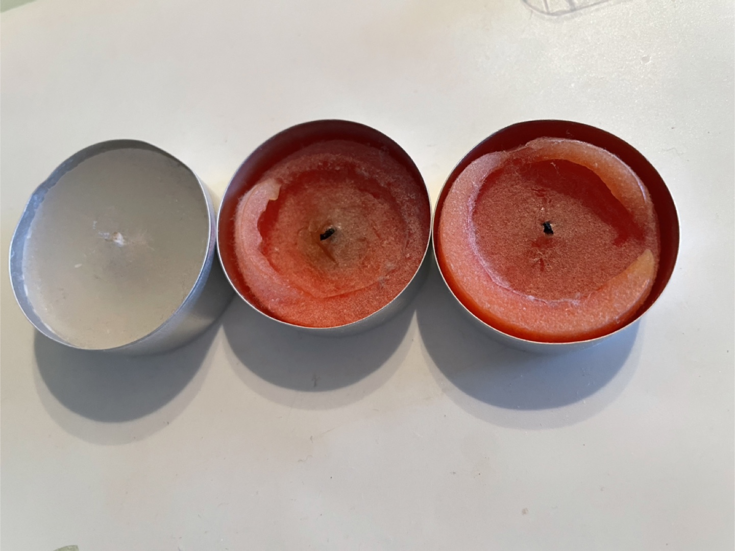 Tea light candles