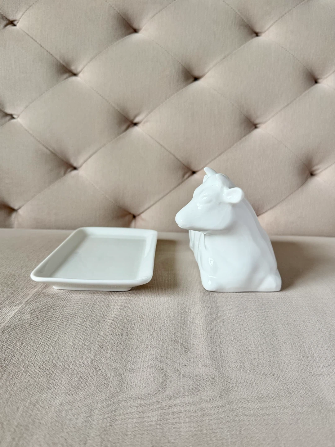 White porcelain cow butter dish - photo 4