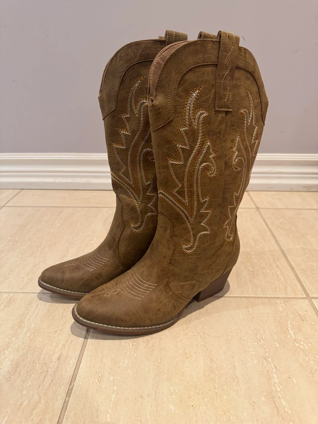Brown Embroidered Western Cowboy Boots