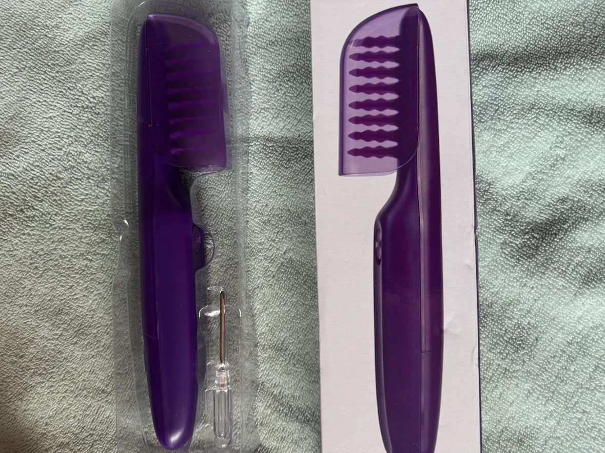 Remington Tame The Mane Electric Detangling Brush