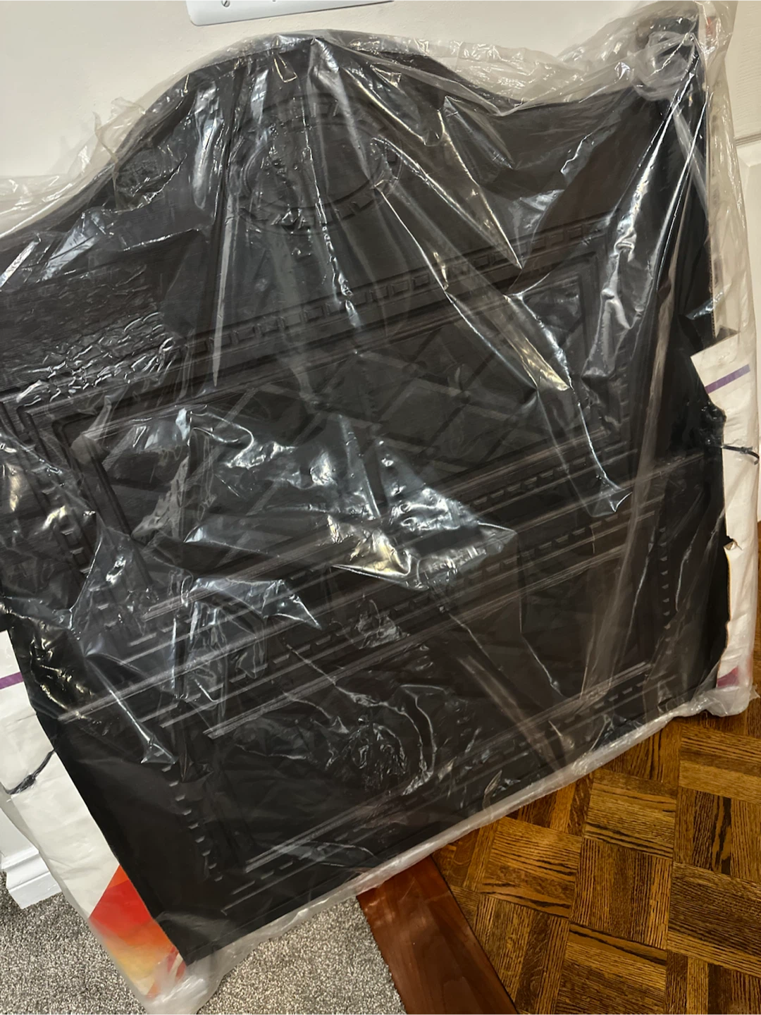 (BNWB) MUST GO‼️MOVING SALE! Premium quality - Twin Bed Frame - photo 4