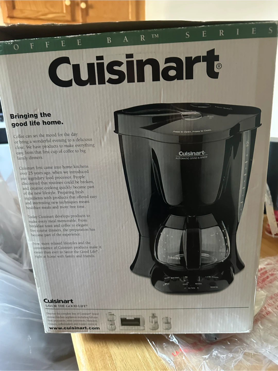 Cuisinart Automatic Grind & Brew Coffeemaker DGB-300BK - photo 2