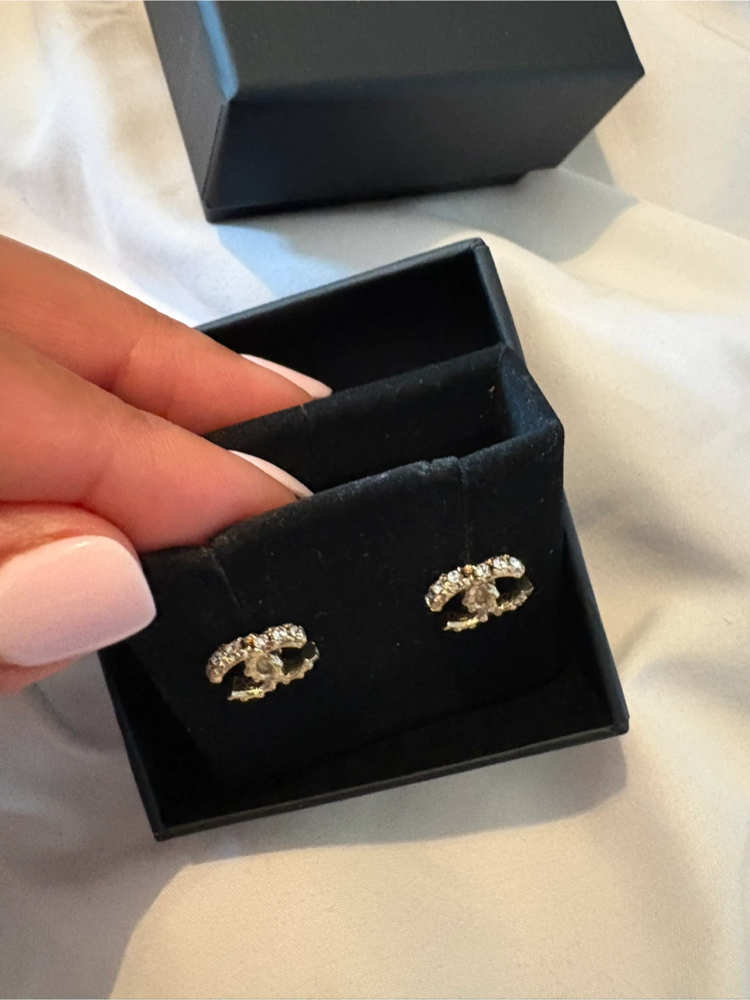 Chanel CC Stud Earrings - photo 2