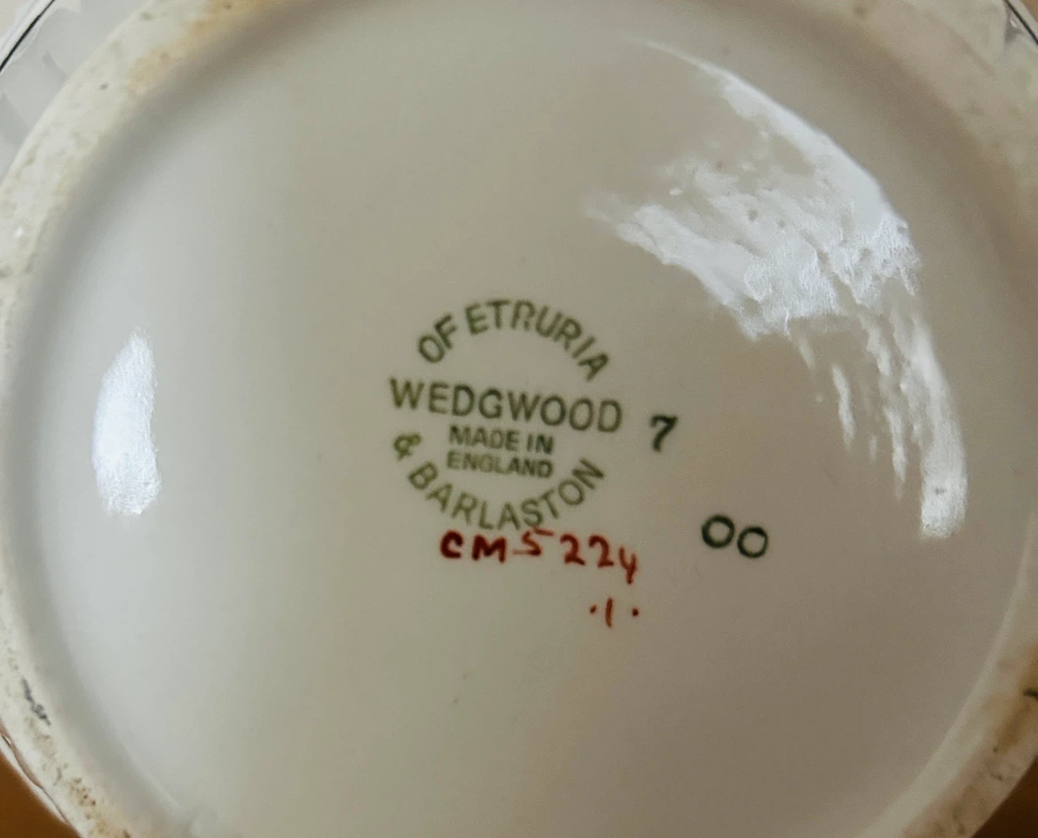 Huge rare Wedgwood Jug with Dog Handle - photo 5