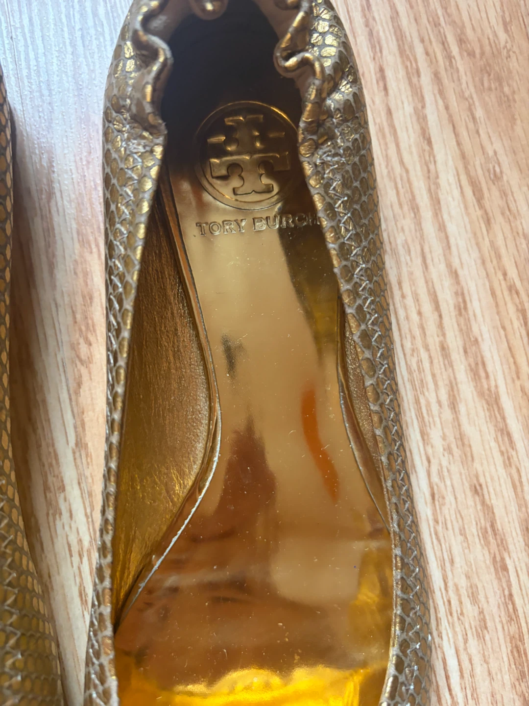 Tory Burch Gold Metallic Ballet Flats - size 7 - photo 3
