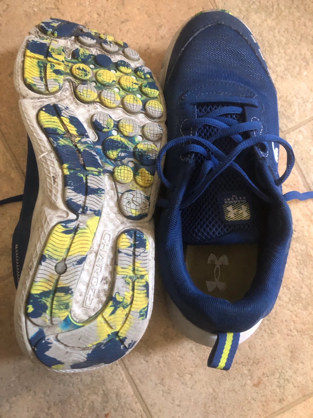 Under Armour Blue Running Shoes Youth Size 7Y - photo 3