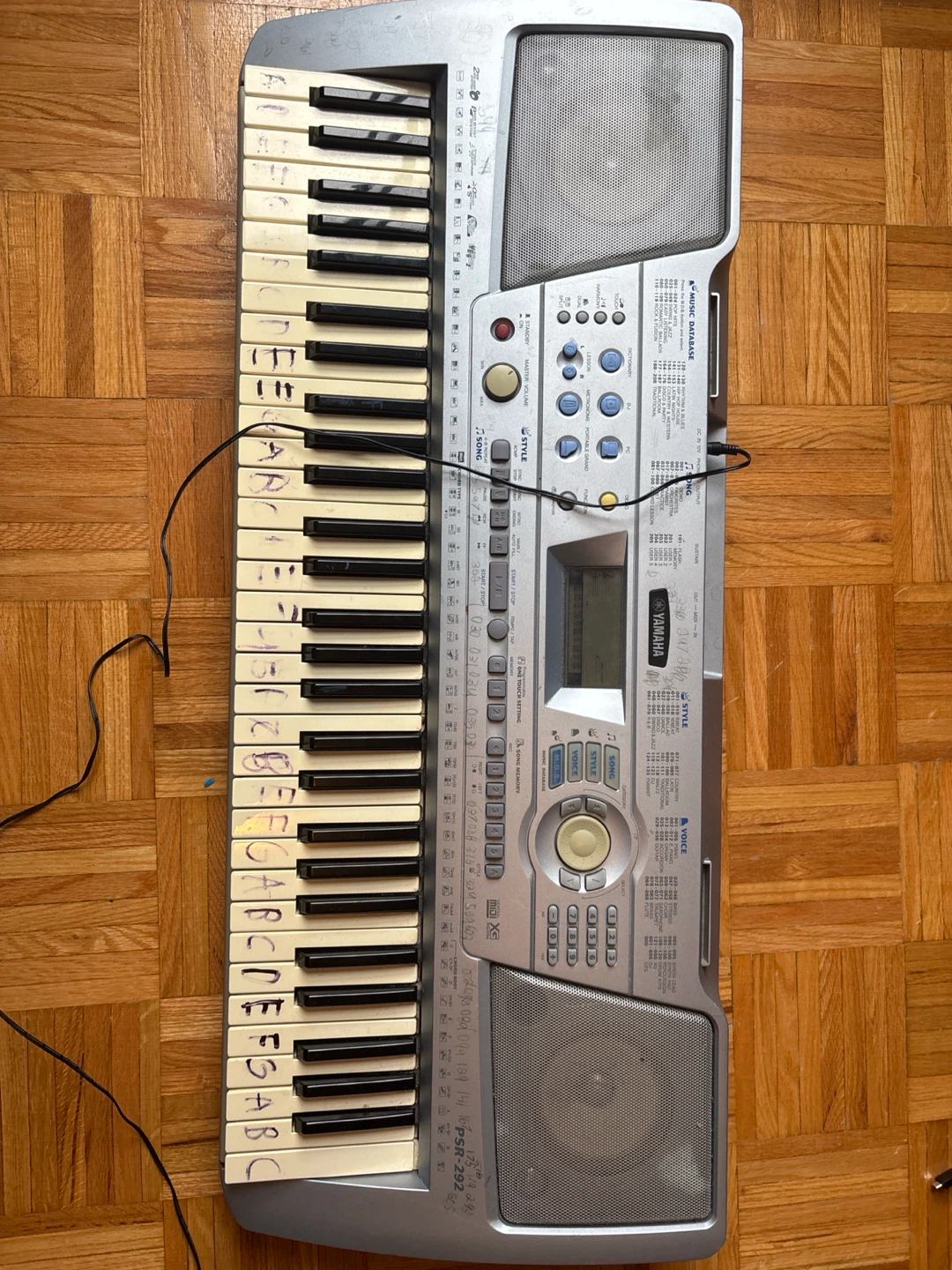 Yamaha PSR-292 Electronic Keyboard