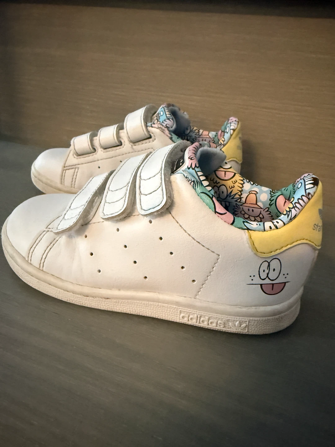 Adidas Stan Smith Kids Shoes Kids size 9 - photo 2